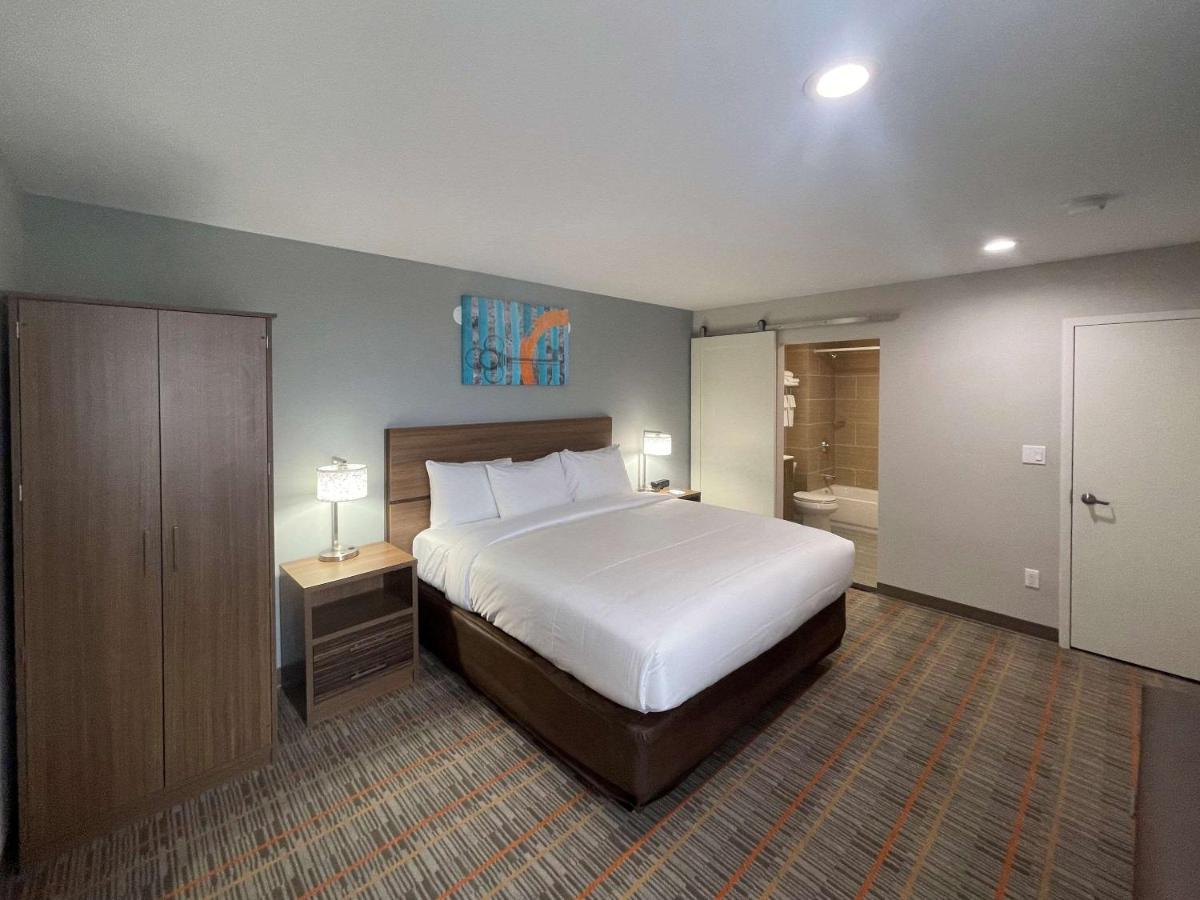 Mainstay Suites Нью-Йорк Экстерьер фото