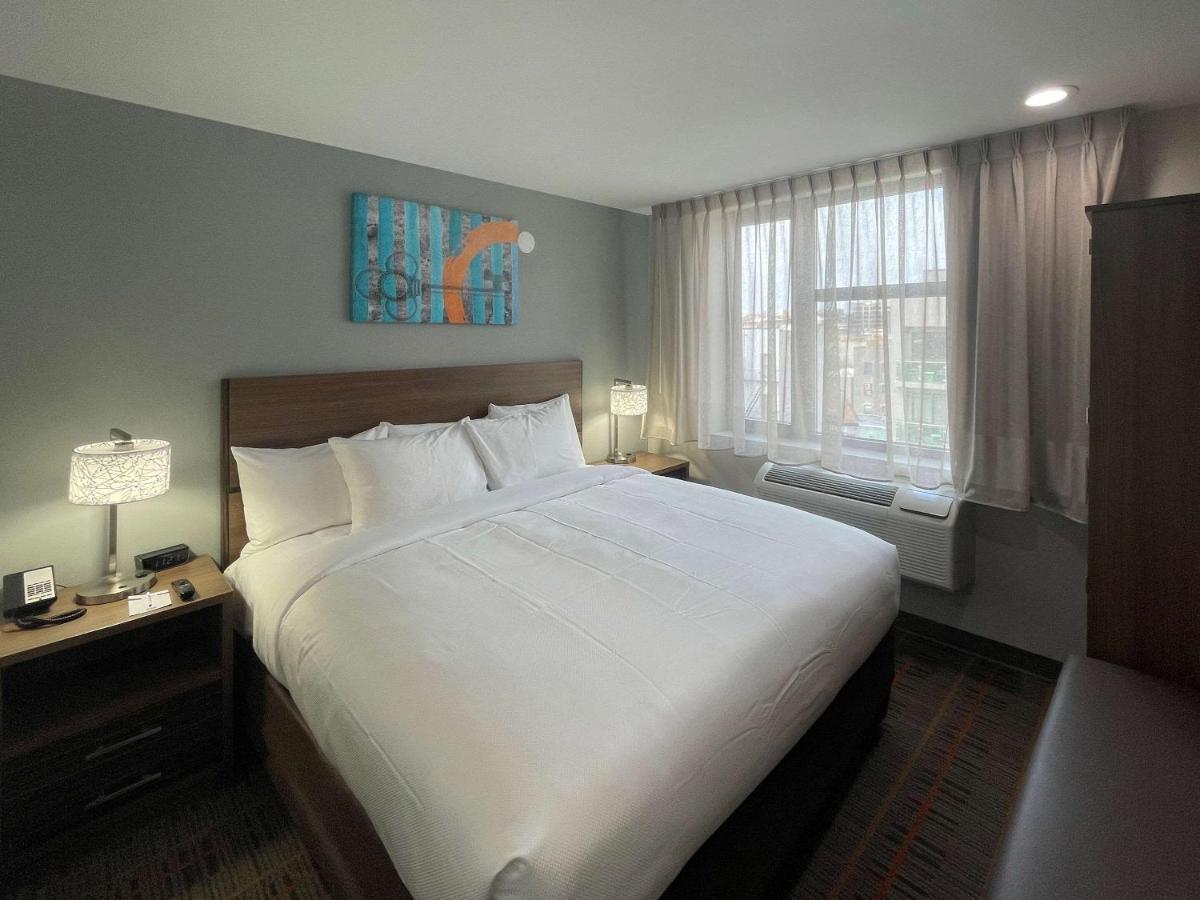Mainstay Suites Нью-Йорк Экстерьер фото