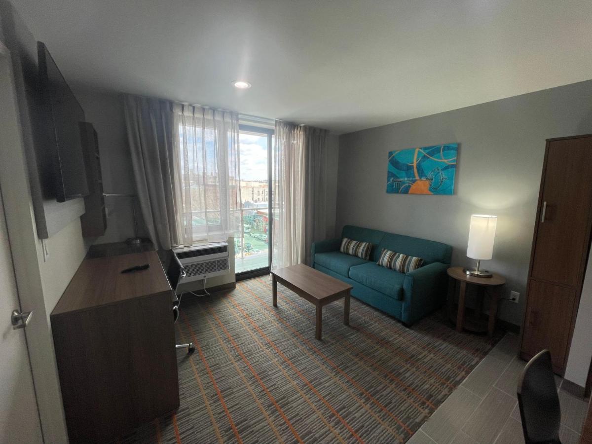 Mainstay Suites Нью-Йорк Экстерьер фото